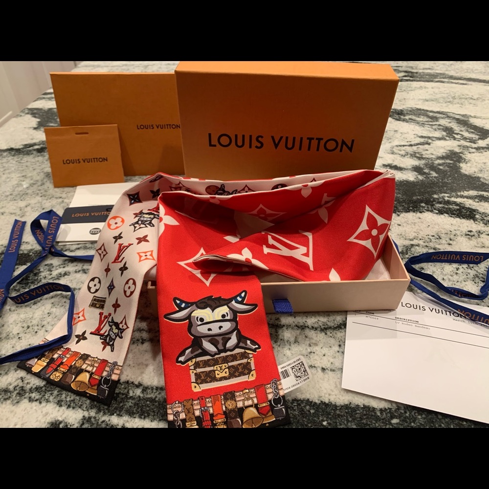 Authentic brands new Louis Vuitton Rodeo Bandeau